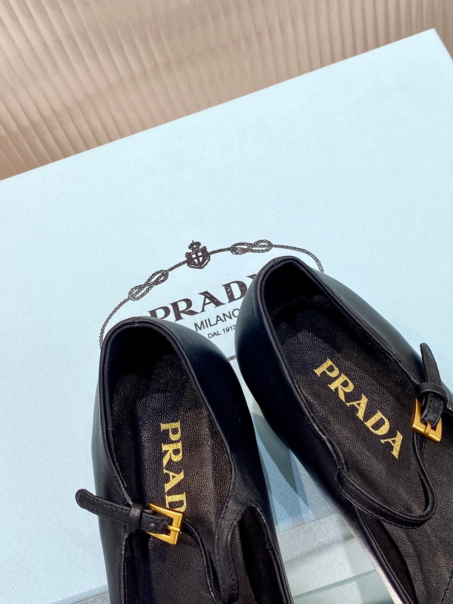 PRA NAPPA MARY JANE PUMPS BLACK LAMBSKIN