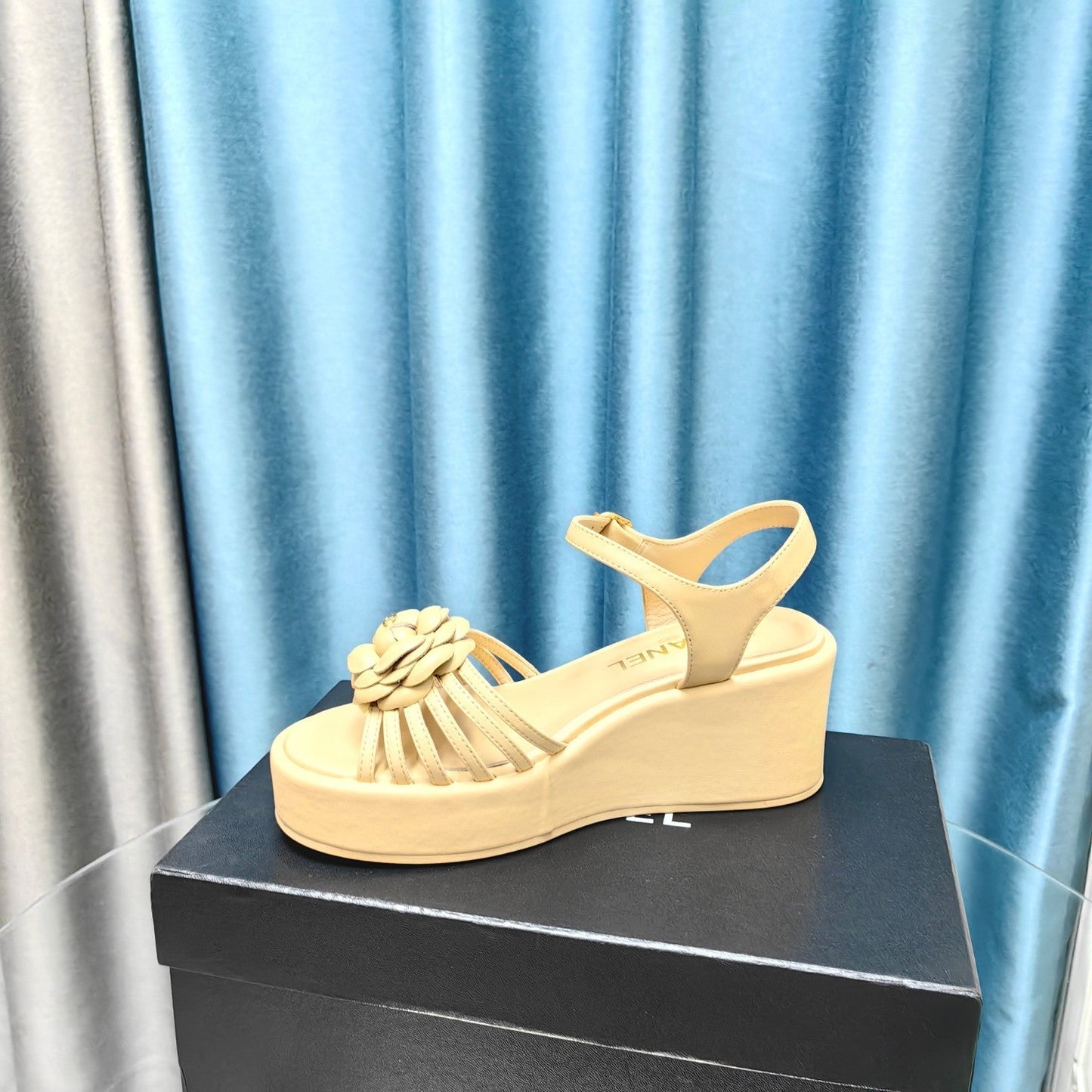 Camellia Slide Wedge Sandal Beige Cream Lambskin