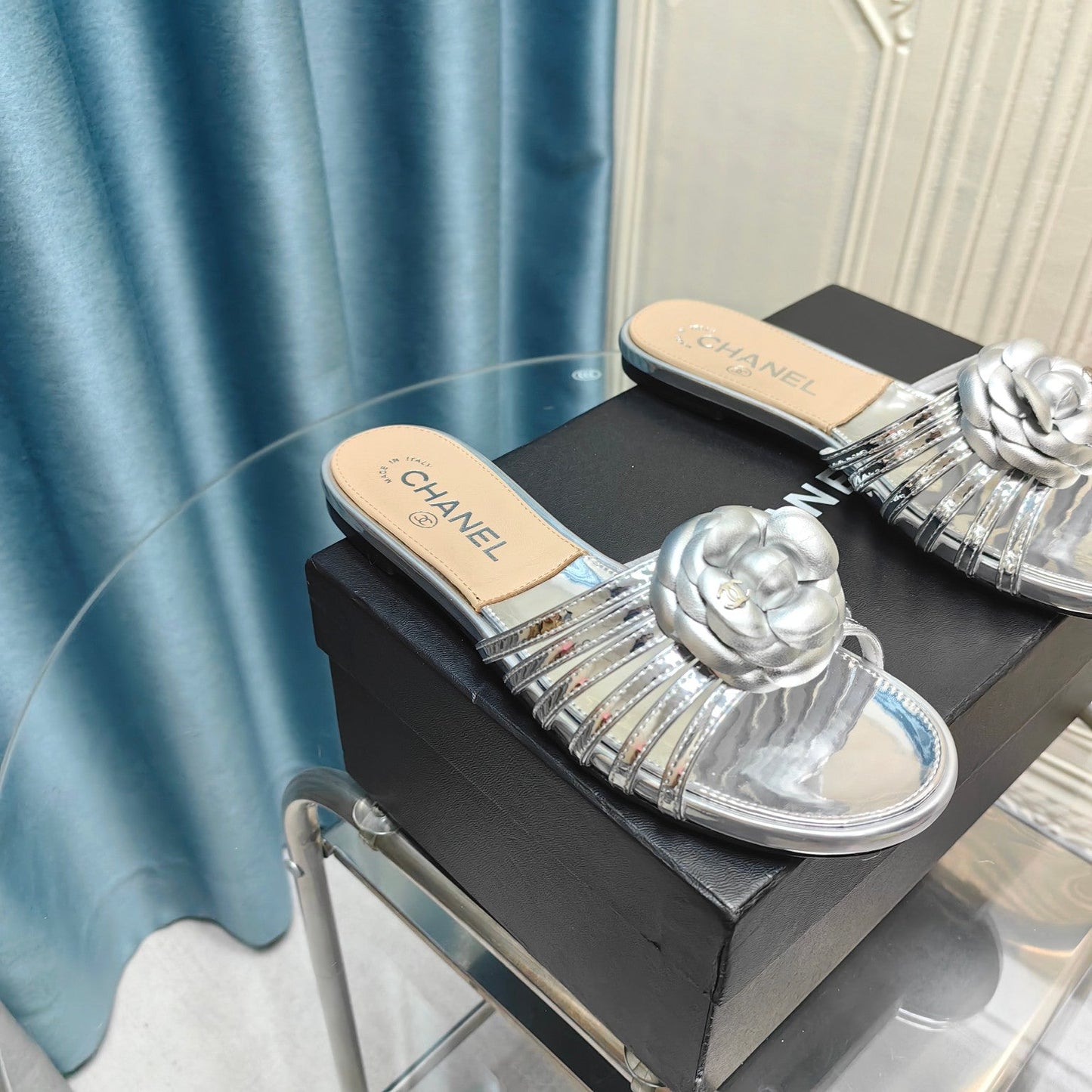 Camellia Slide Slippers Silver Lambskin