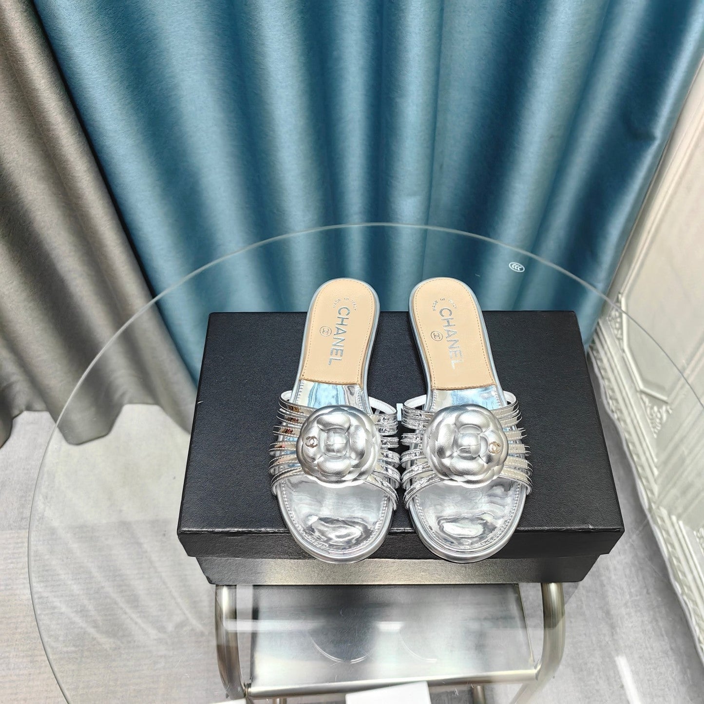 Camellia Slide Slippers Silver Lambskin