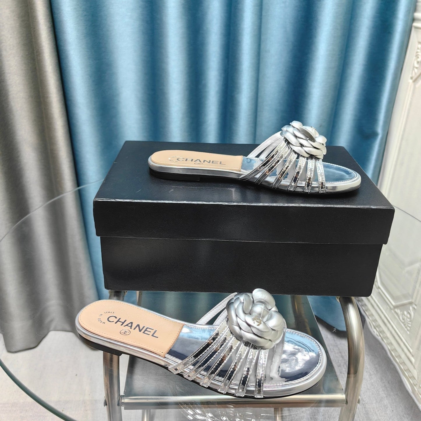 Camellia Slide Slippers Silver Lambskin