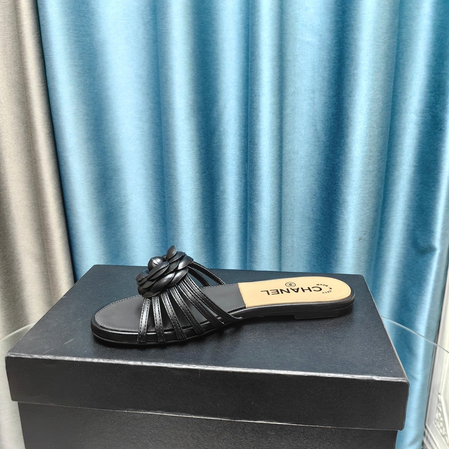 Camellia Slide Slippers Black Lambskin