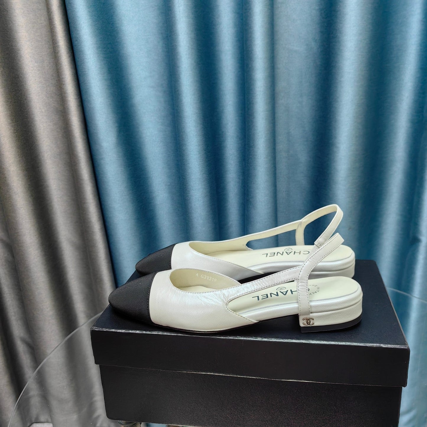 slingbacks 20 white calfskin black grosgrain