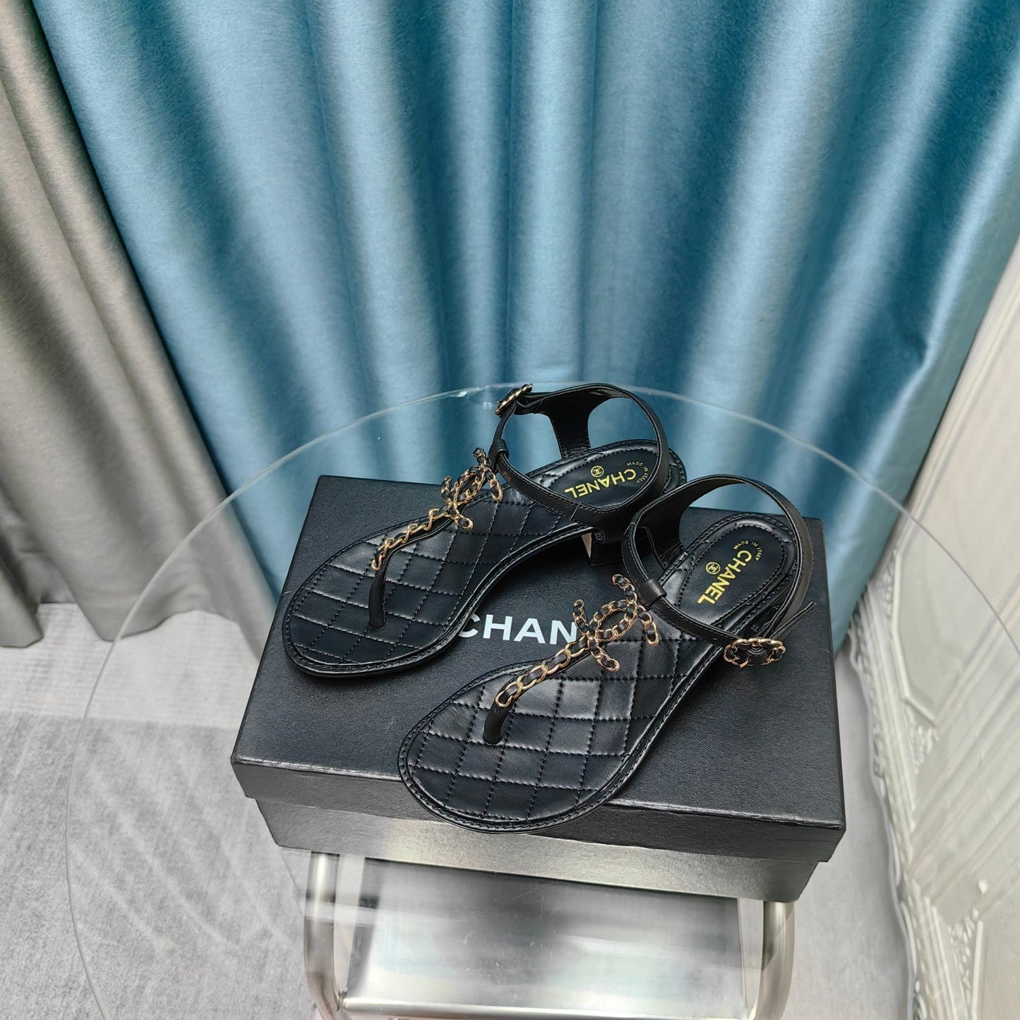 cc thong sandal 40 black calfskin