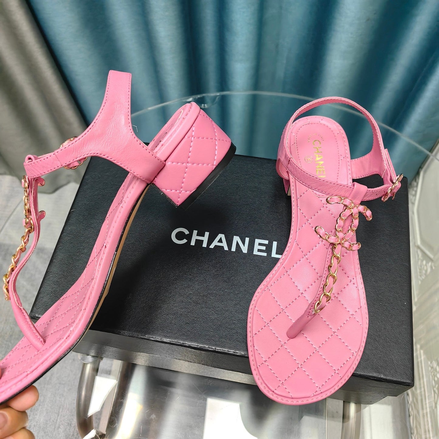 cc thong sandal 40 all pink calfskin