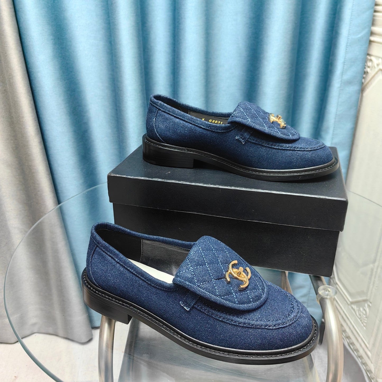 MOCCASINS NAVY BLUE QUILTED LAMBSKIN