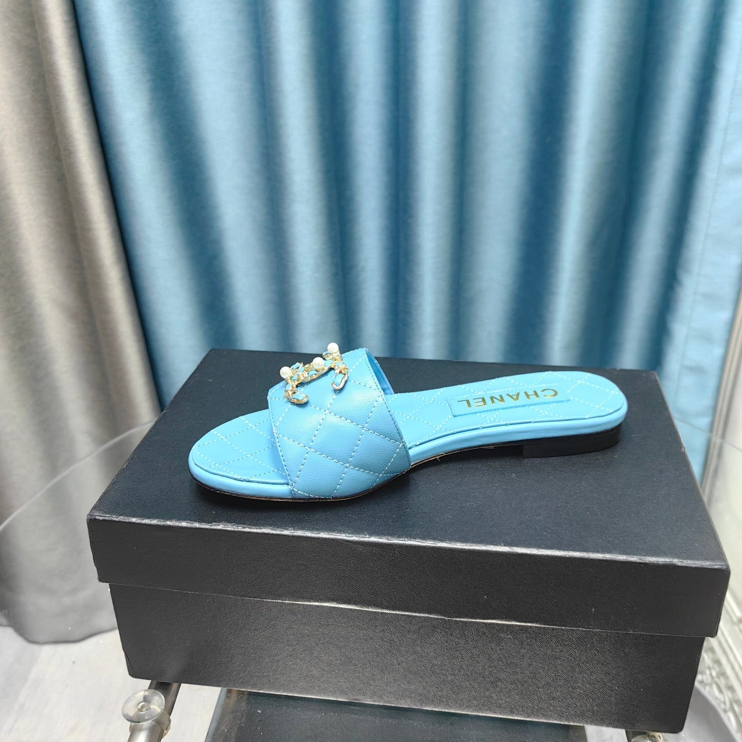 mule sandal quilted turquoise calfskin mop