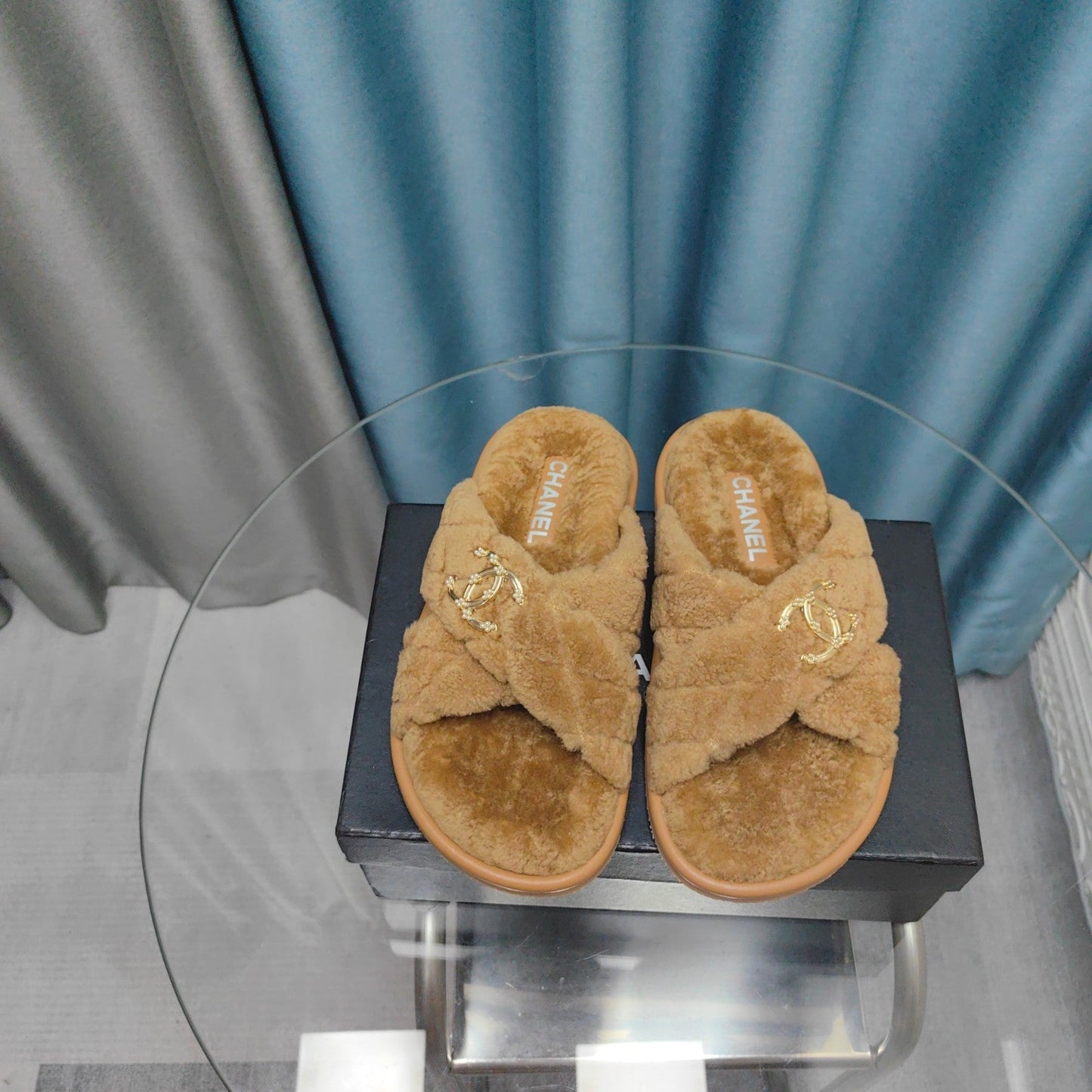 CC Crisscross Slippers Light Brown Pattern Fleece Wool