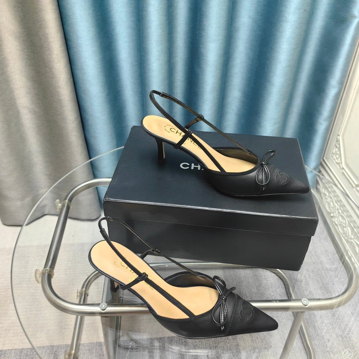 Slingback 50 Black Calfskin Satin Pointed Toe