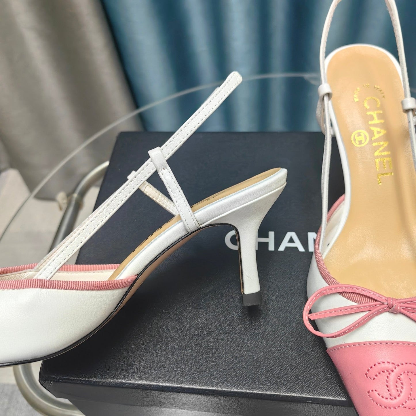 Slingback 50 White Calfskin Pink Satin Pointed Toe