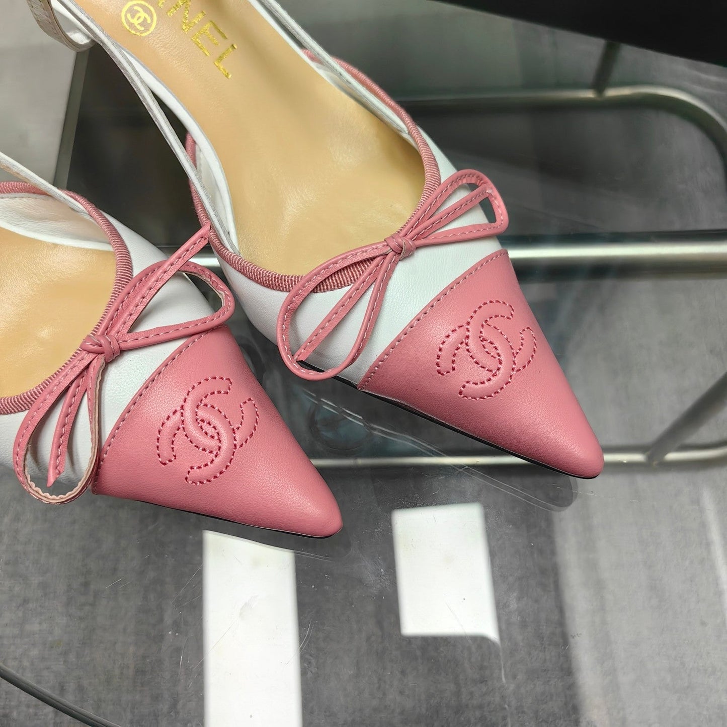 Slingback 50 White Calfskin Pink Satin Pointed Toe