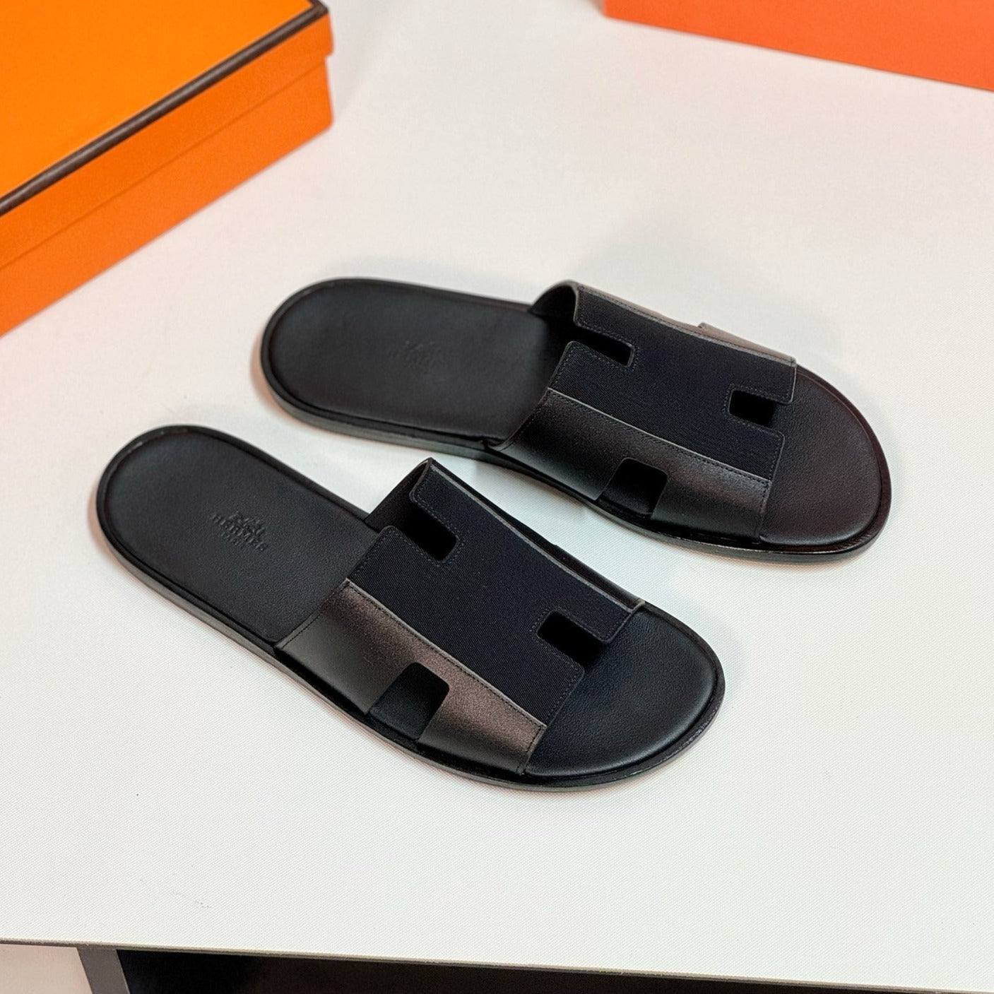 Izmir sandal black 1