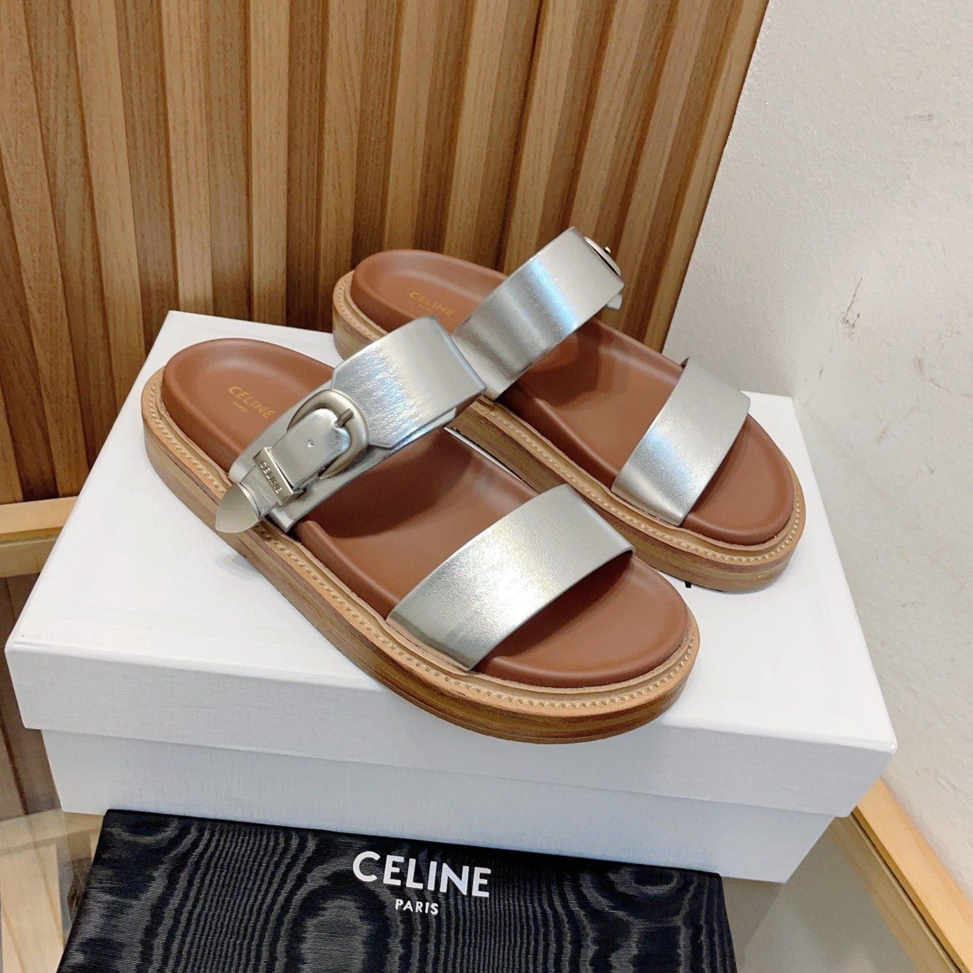 TIPPI IN CALFSKIN - VEGETAL TANNING SILVER BROWN