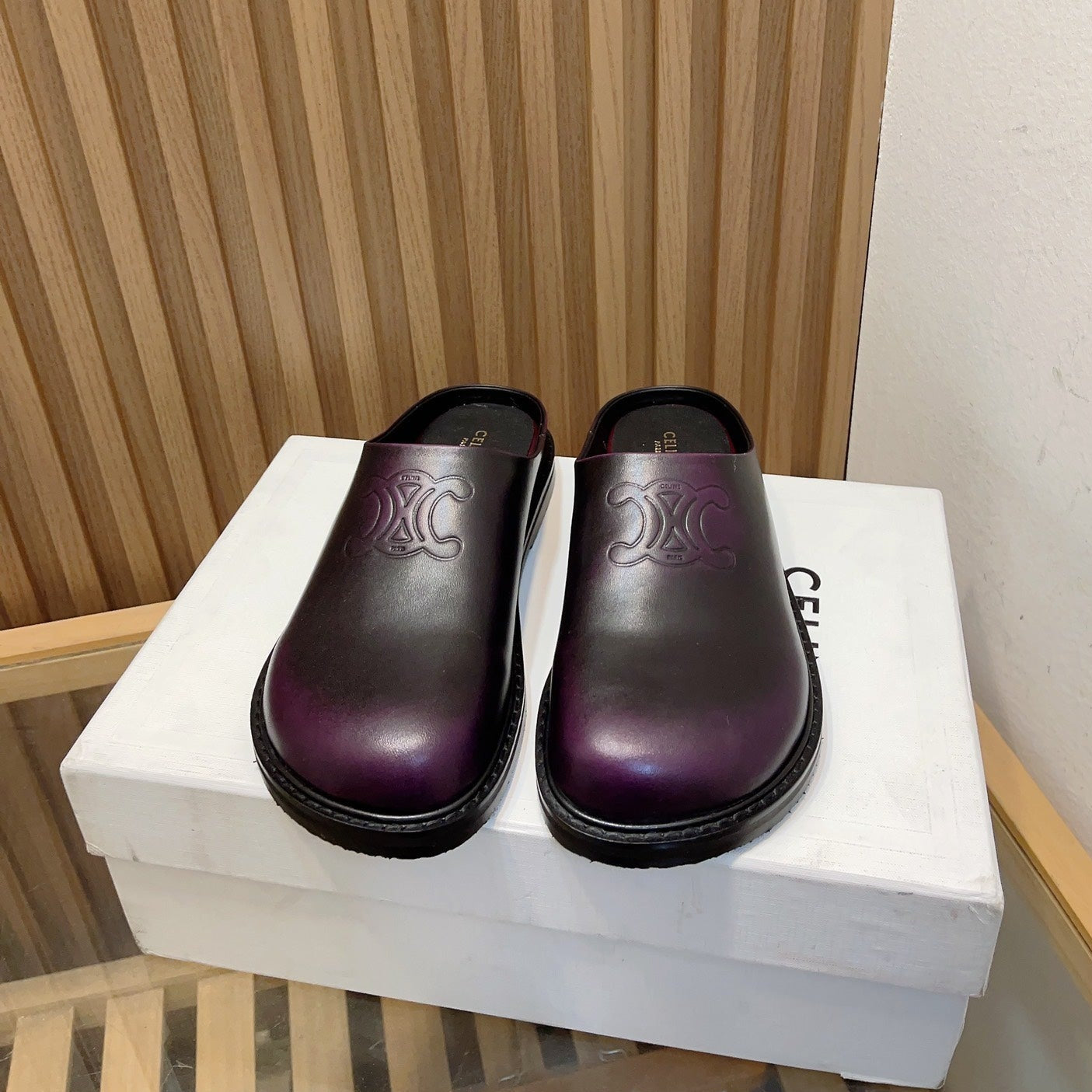 SUPER POPULAR SLIPPER WITH CLASSIC LOGO DARK PURPLE