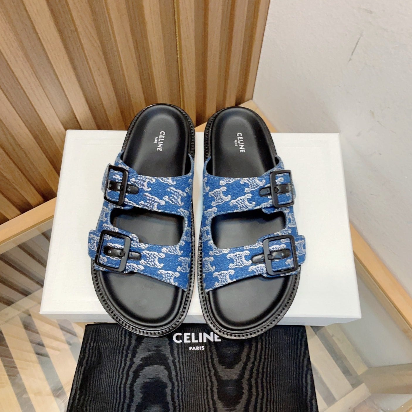 TWIN-STRAP SANDALS WITH SUEDE UPPERS AND BUCKLE CLOSURE COBALT BLUE BLACK CARO