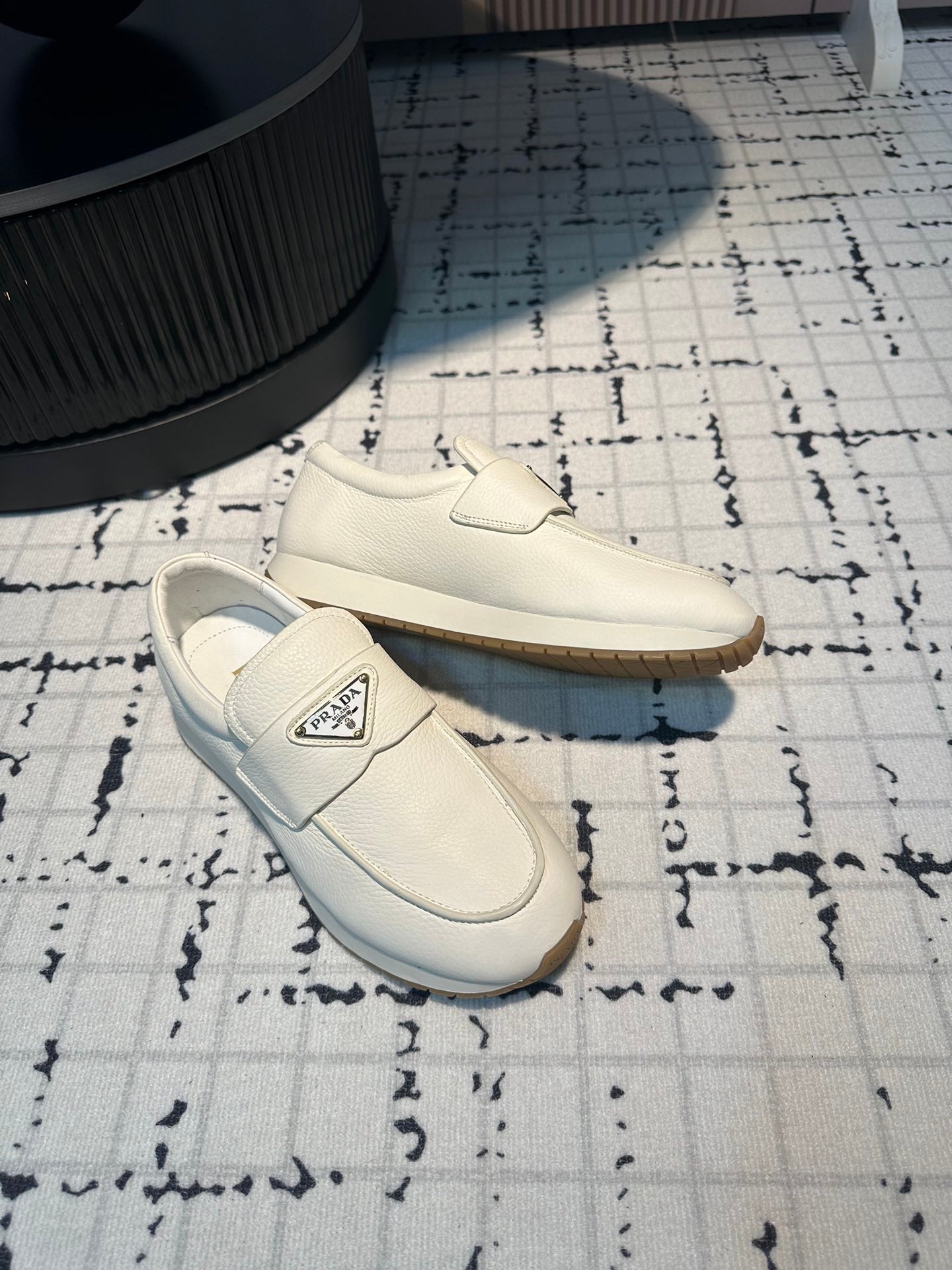 PRA SPORTY STYLE LOAFERS WHITE CALFSKIN