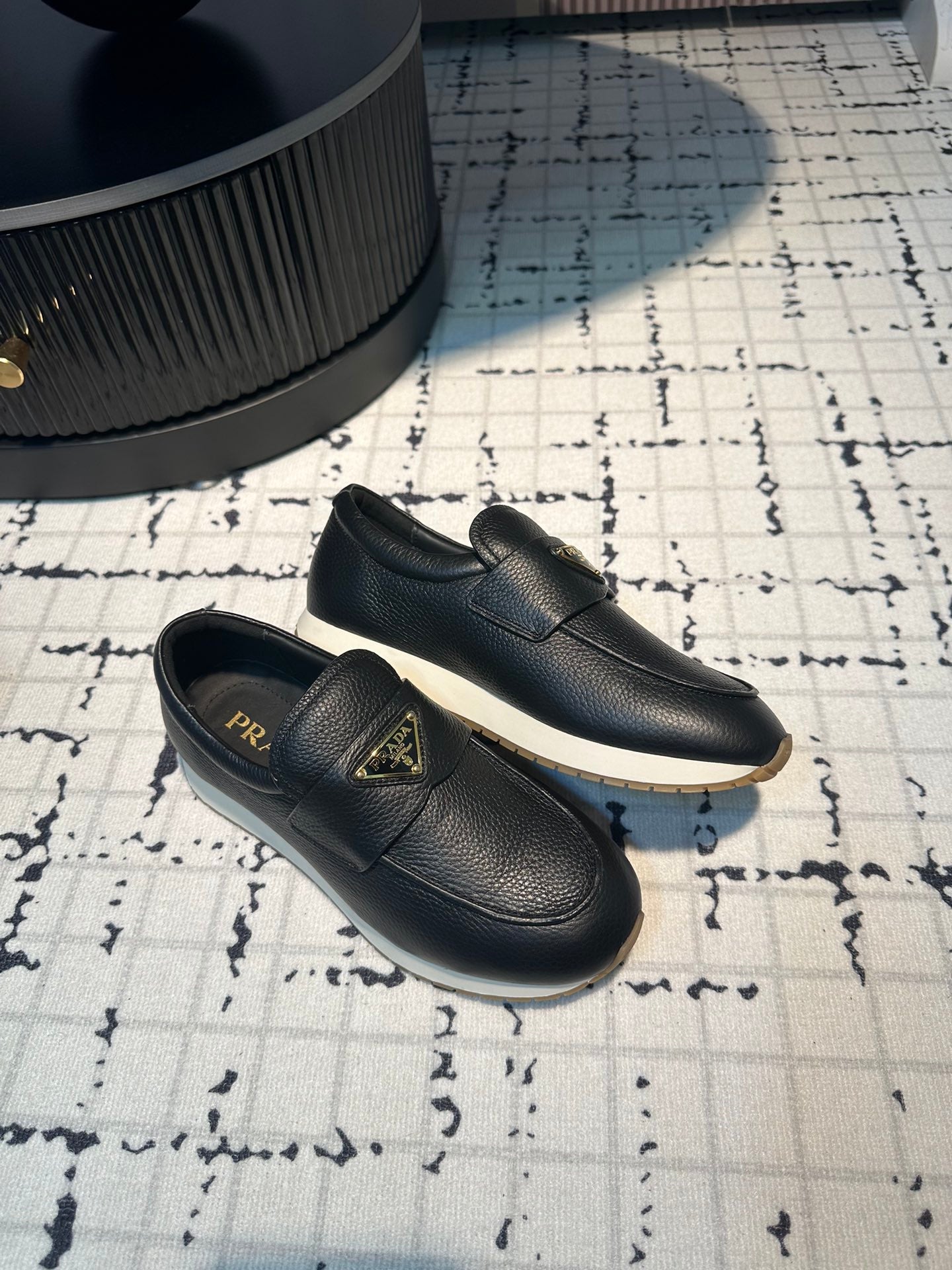 PRA SPORTY STYLE LOAFERS BLACK CALFSKIN