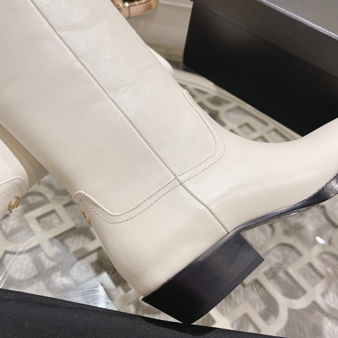 CC High Boots 30mm In White Cowhide 943249