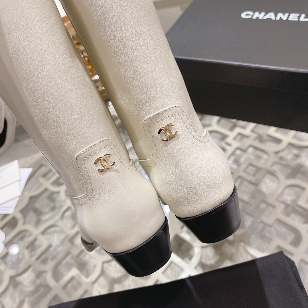 CC High Boots 30mm In White Cowhide 943249