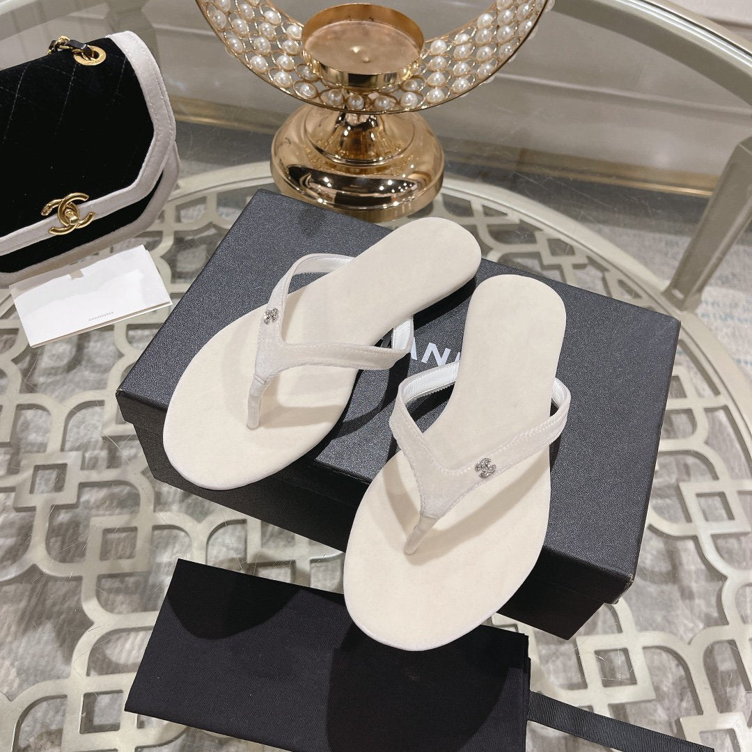 cc thongs sandal white velvet