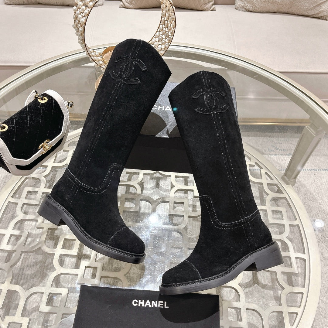 CC High Boots 40mm Black Suede