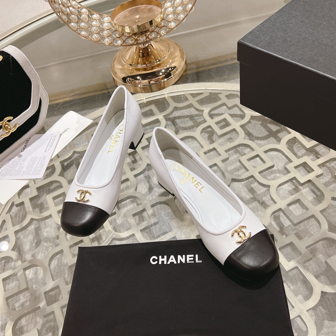 CC High Heels 35mm In White Mix Black Lambskin  943279