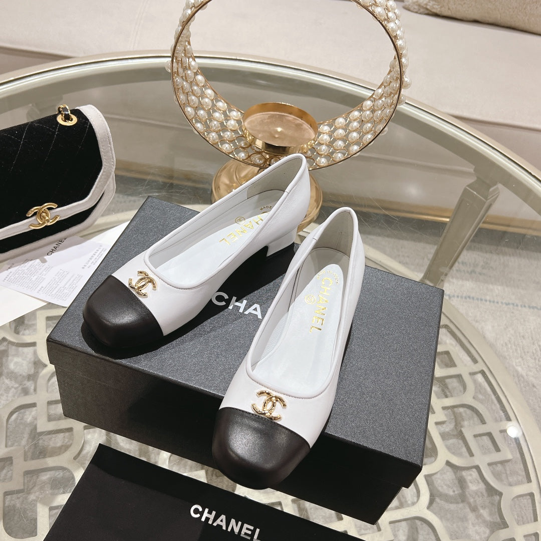 CC High Heels 35mm In White Mix Black Lambskin  943279