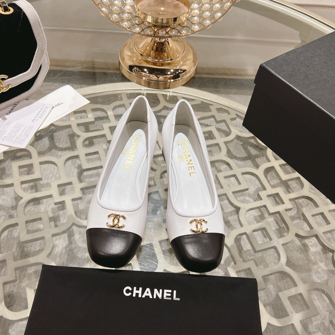 CC High Heels 35mm In White Mix Black Lambskin  943279