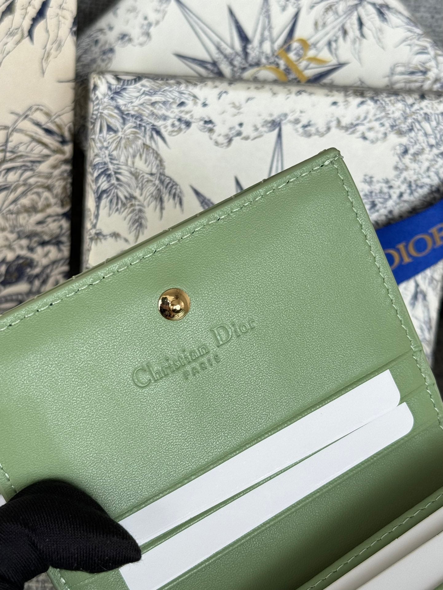 CD Caro 11cm Compact Wallet Shiny Green Calfskin