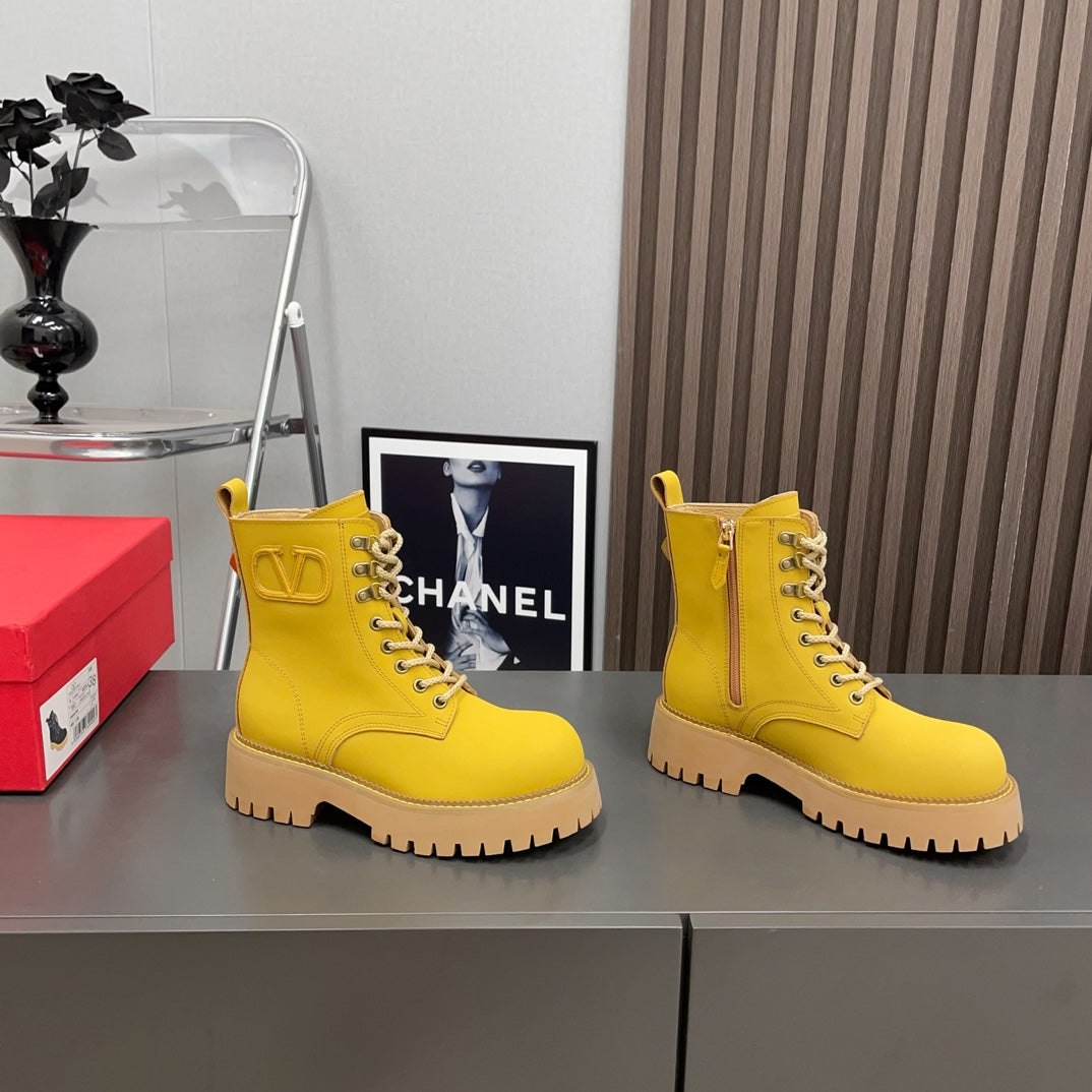 Valentino Ankle Boots 30MM In Yellow Cowhide 996144