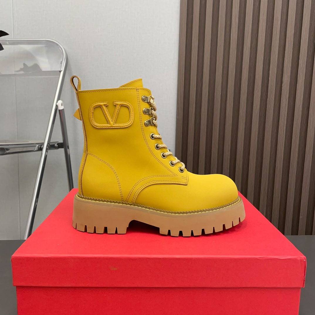 Valentino Ankle Boots 30MM In Yellow Cowhide 996144