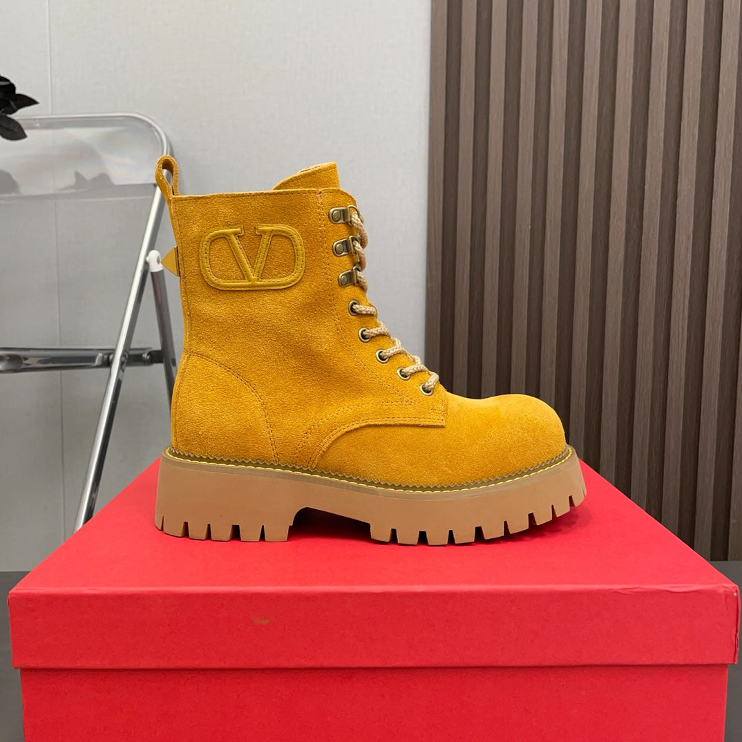 Valentino Ankle Boots 30MM In Orange Yellow Suede 996148