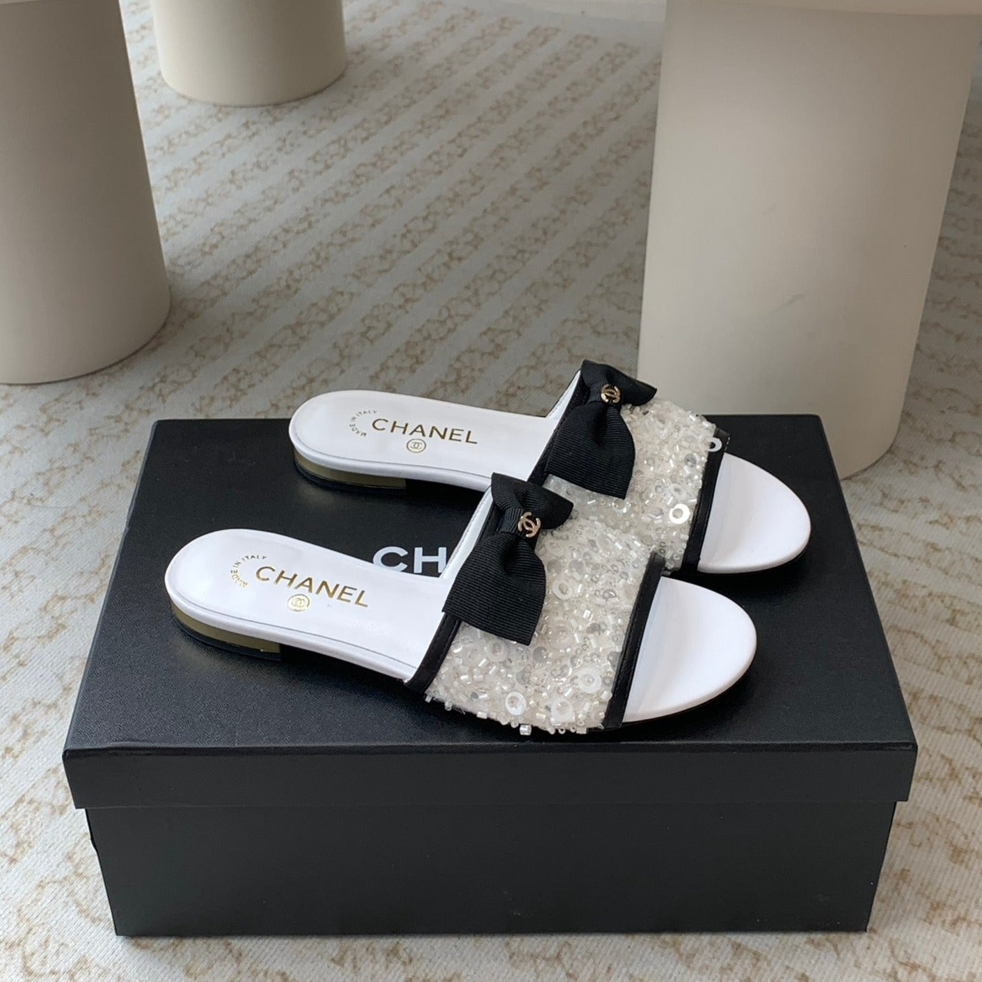 mule sandal white calfskin glitter sequin