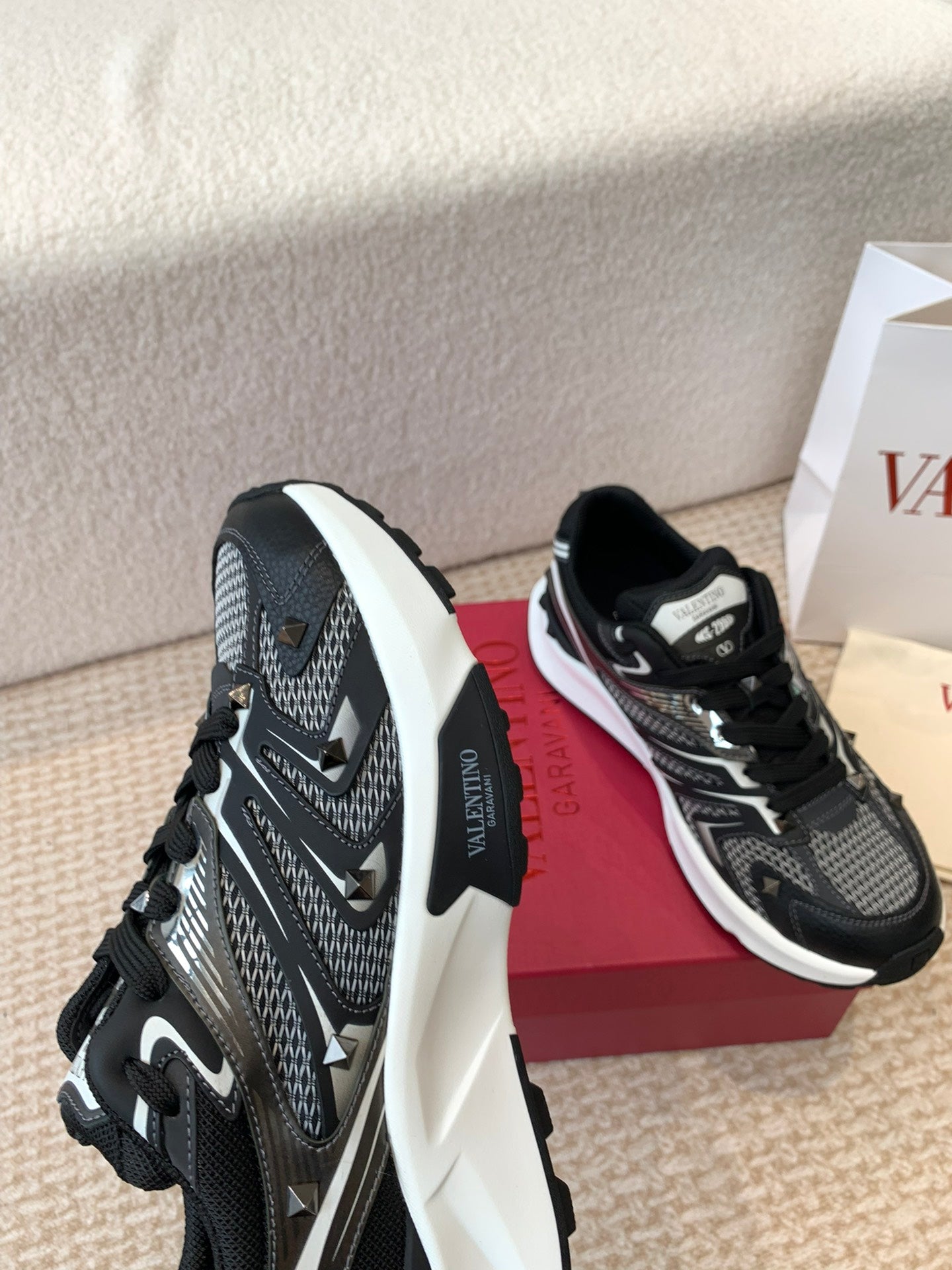 Valentino Sneaker 50mm In Black Mix White Mesh Fabric And Cowhide 814280