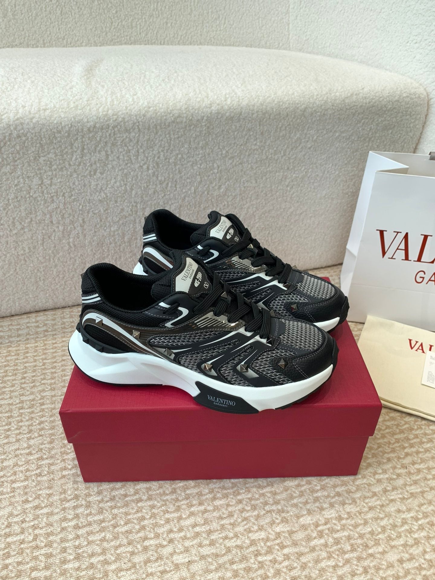 Valentino Sneaker 50mm In Black Mix White Mesh Fabric And Cowhide 814280