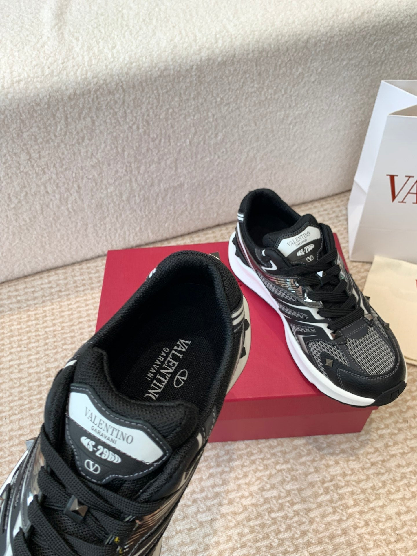 Valentino Sneaker 50mm In Black Mix White Mesh Fabric And Cowhide 814280