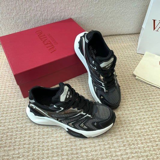 Valentino Sneaker 50mm In Black Mix White Mesh Fabric And Cowhide 814280