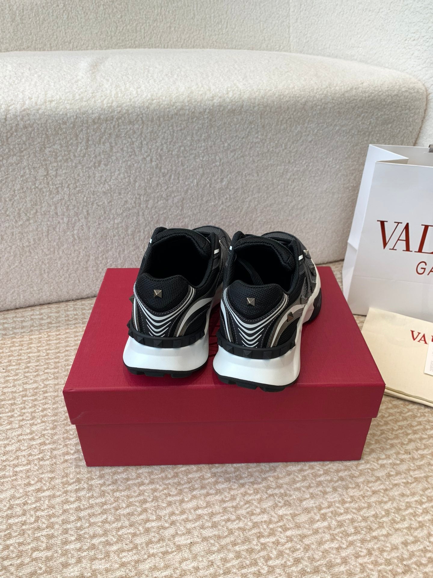 Valentino Sneaker 50mm In Black Mix White Mesh Fabric And Cowhide 814280