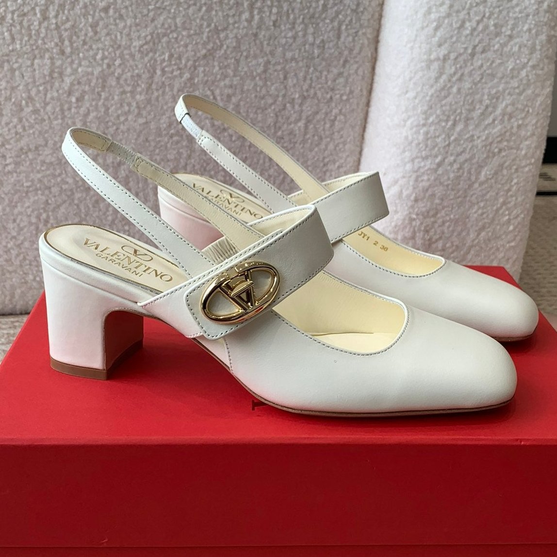 VLOGO LOCKER MARY-JANE SLINGBACK PUMPS IN WHITE CALFSKIN 65 MM