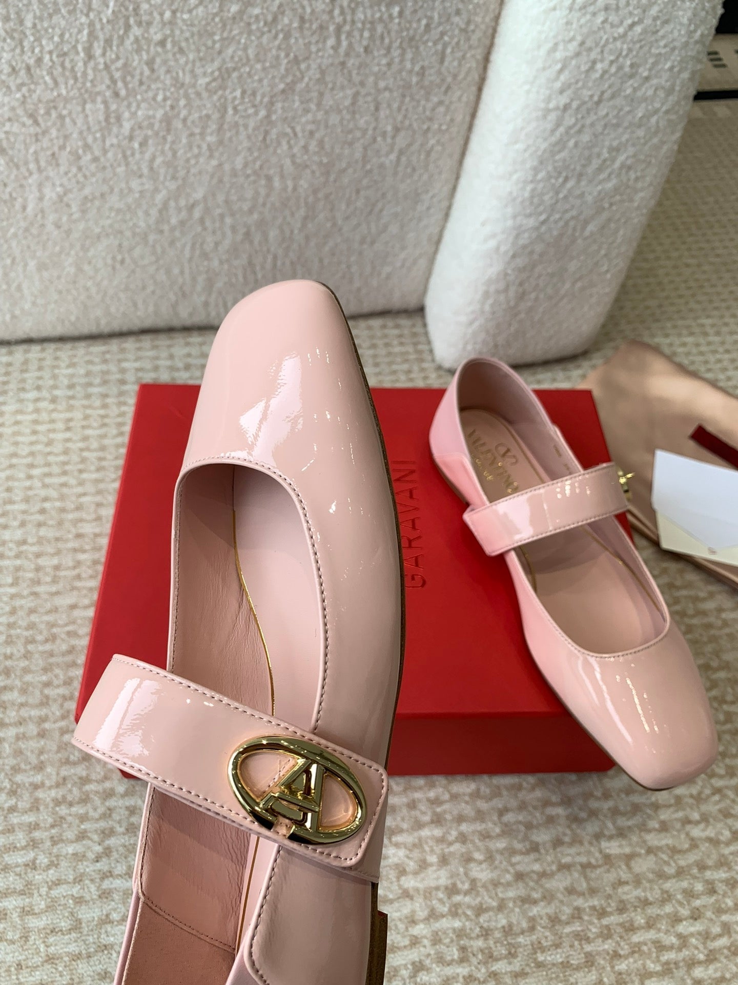 VLOGO LOCKER MARY-JANE BALLERINA IN LIGHT PINK CALFSKIN