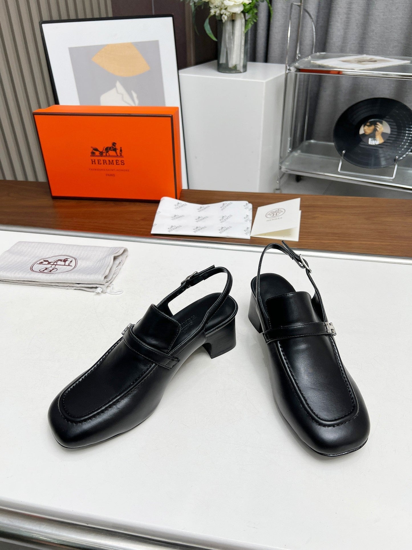 SQUARE TOE SLINGBACK BLACK CALFSKIN