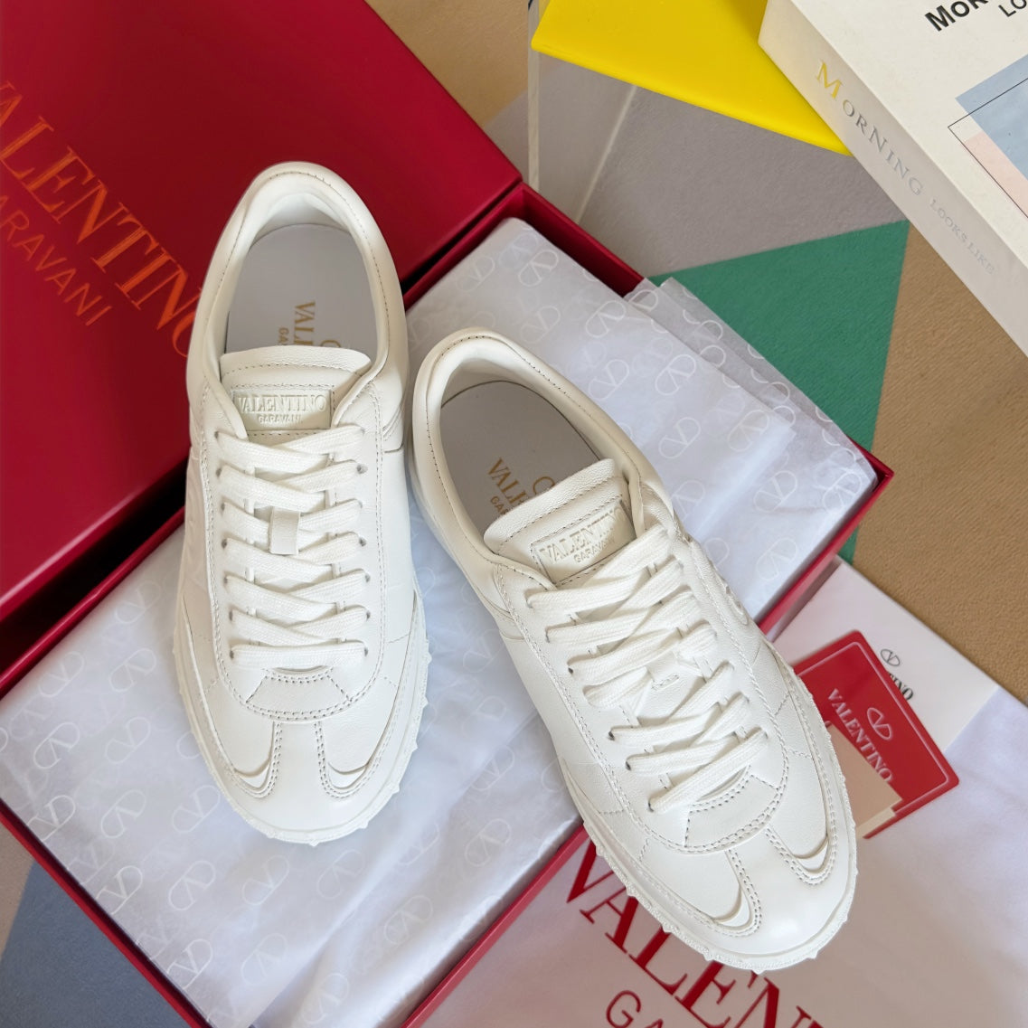 UPVILLAGE LOW TOP IN WHITE NAPPA LEATHER SNEAKER