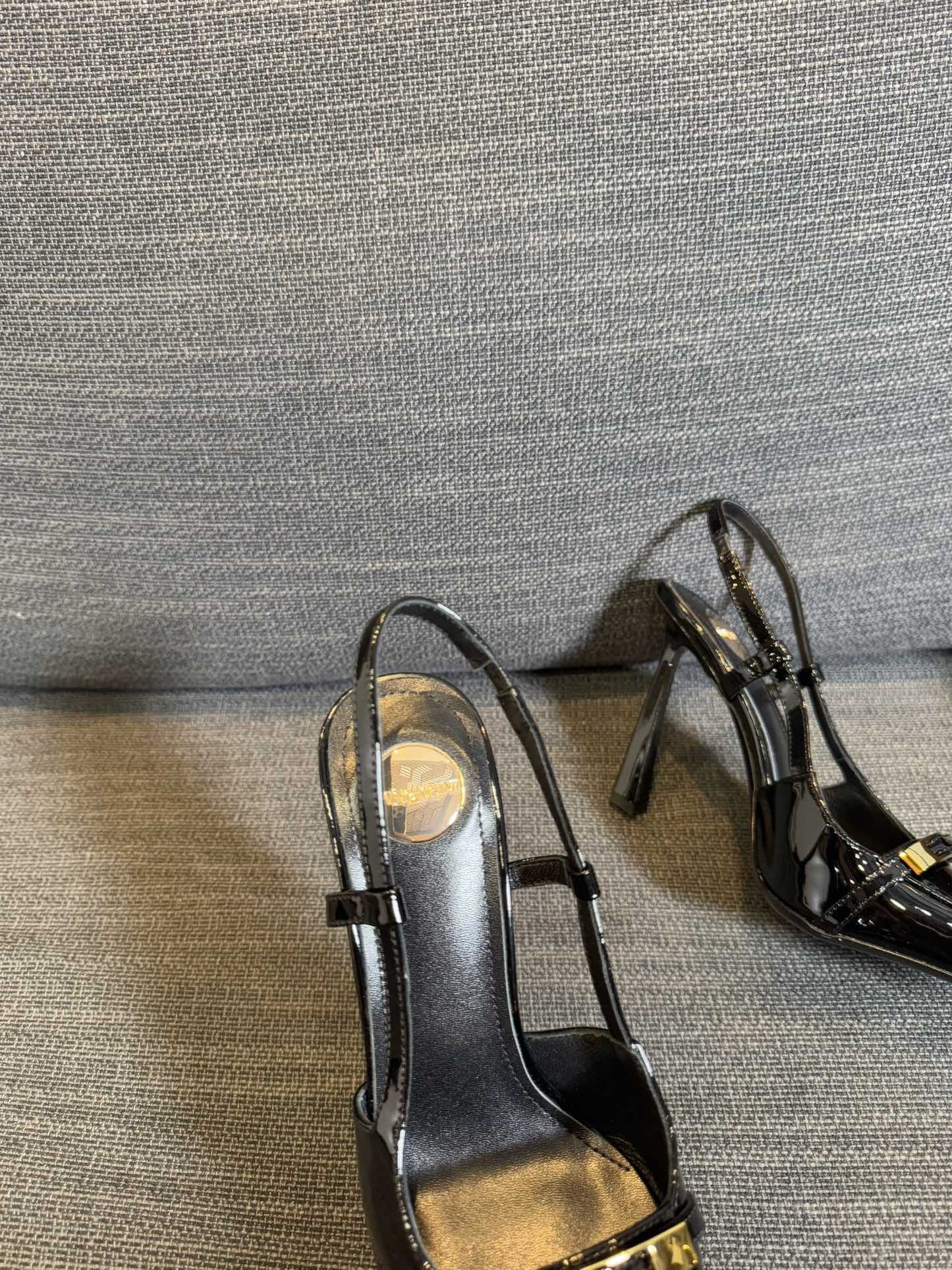 JACQUELINE SLINGBACK PUMPS IN BLACK PATENT LAMBSKIN