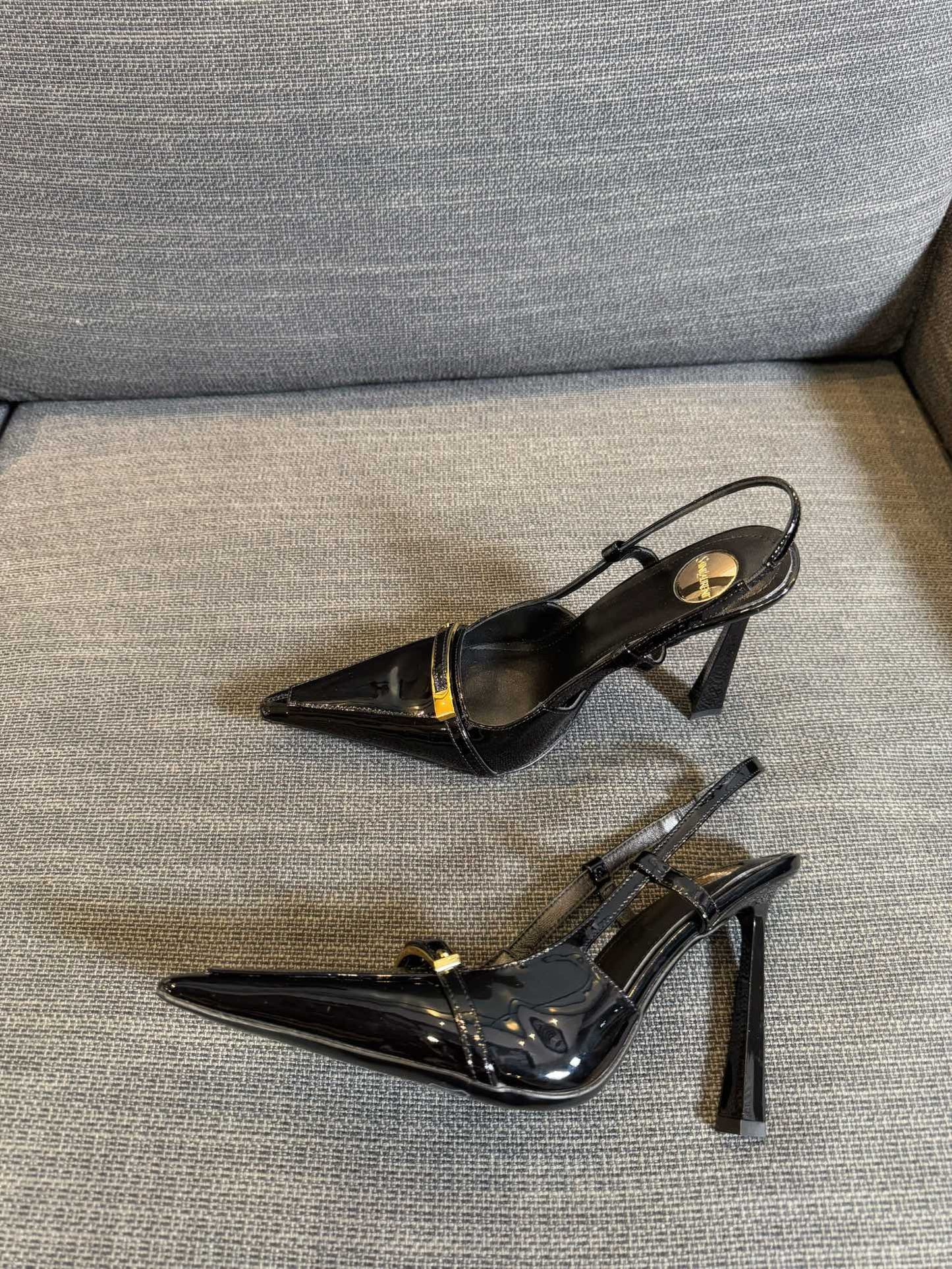 JACQUELINE SLINGBACK PUMPS IN BLACK PATENT LAMBSKIN