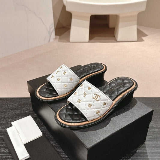 mule sandal 40 white black quilted calfskin