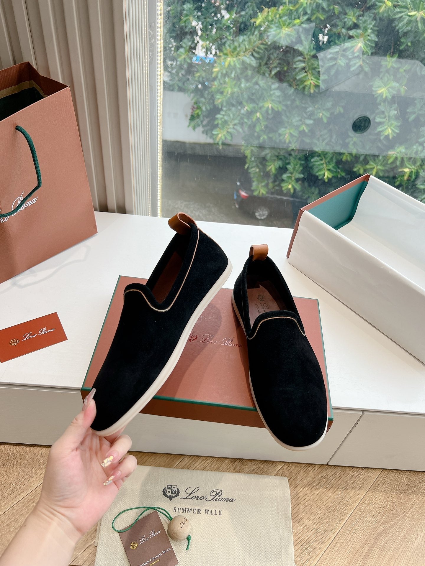 Venice Walk Loafer Black Suede