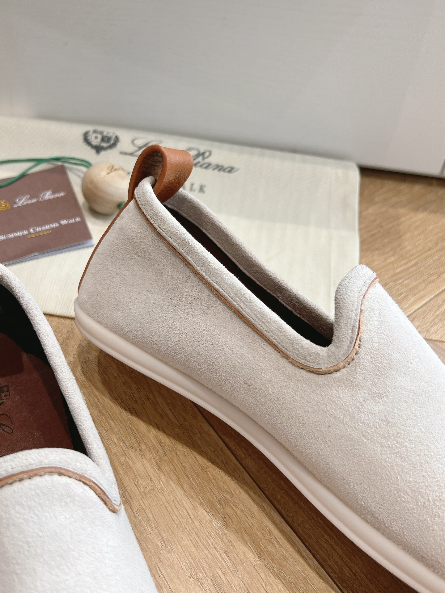 Venice Walk Loafer Cream Suede