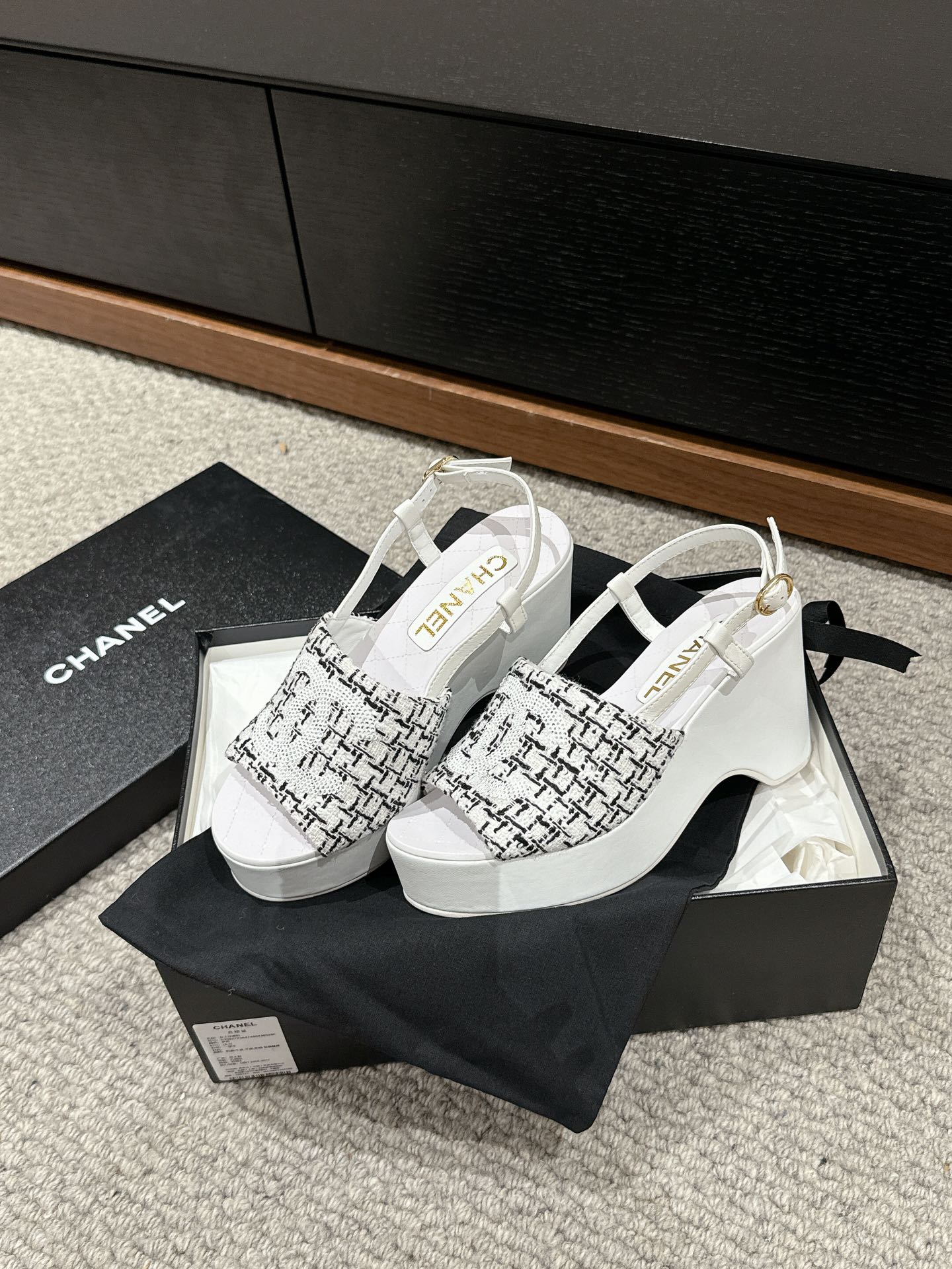 cc sandal 100 white black tweed sequin