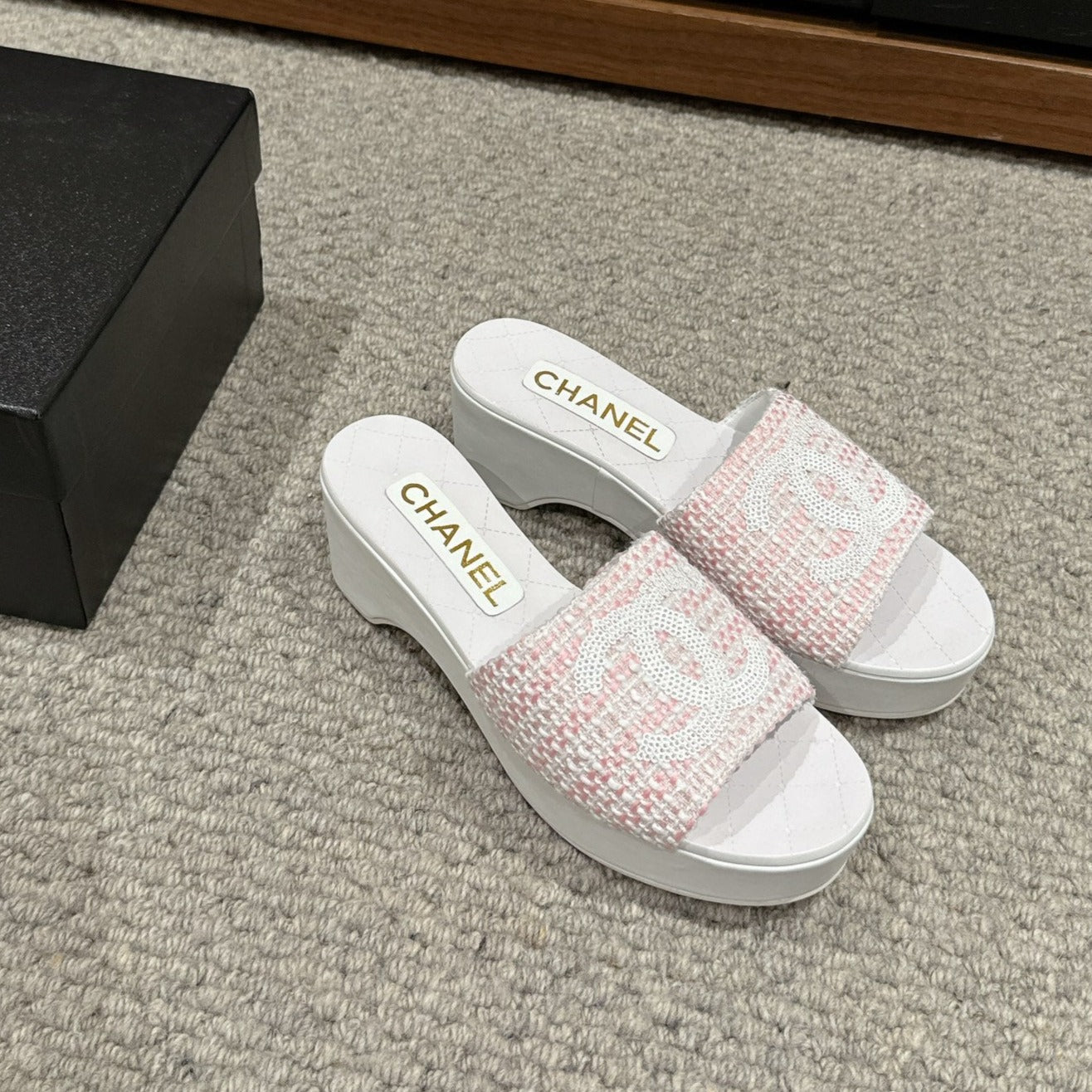 cc sandal 100 pink white tweed sequin