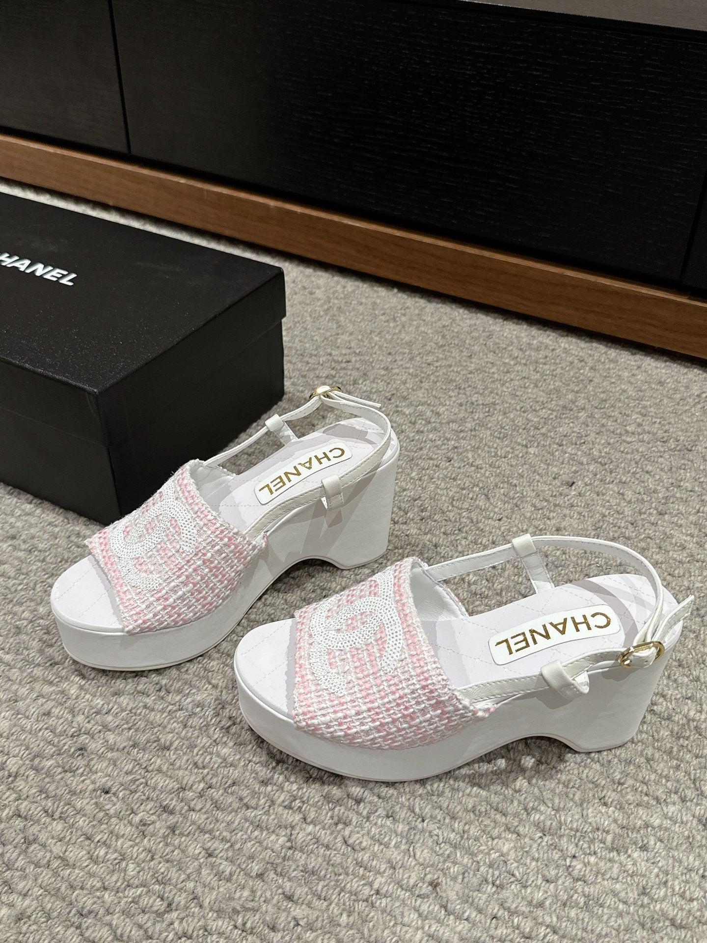 cc sandal 100 pink white tweed sequin